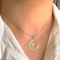 آویز لیزری گل و پروانه